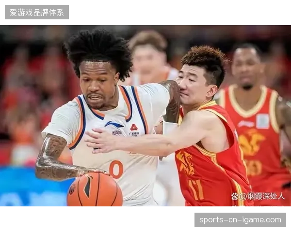 上海队总决赛G5打出高效转换进攻,利用对手失误得到28分彻底击溃广厦防线 上海队总决赛G5打出高效转换进攻,利用对手失误得到28分彻底击溃广厦防线