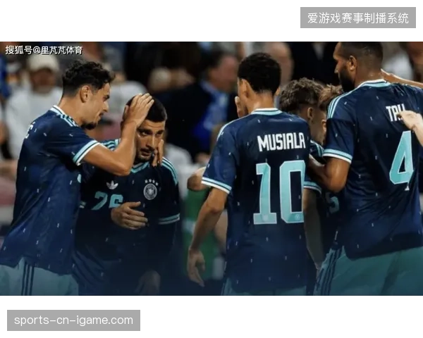 纳格尔斯曼战术体系磨合完毕,德国队携八连胜战绩进入世界杯最后备战 纳格尔斯曼战术体系磨合完毕,德国队携八连胜战绩进入世界杯最后备战